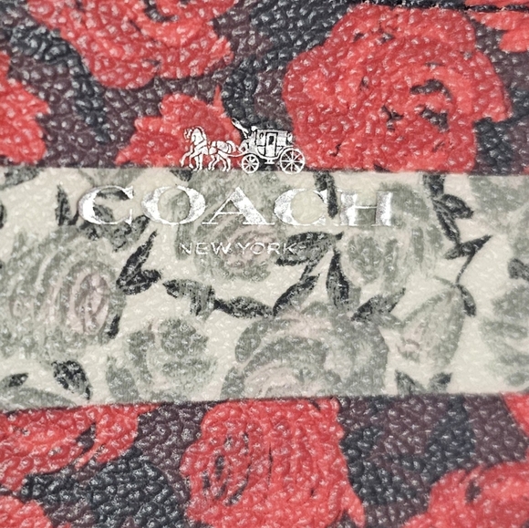 NWOT Coach Stripes Roses Corner Zip Wristlet Coated Canvas - Picture 3 of 10